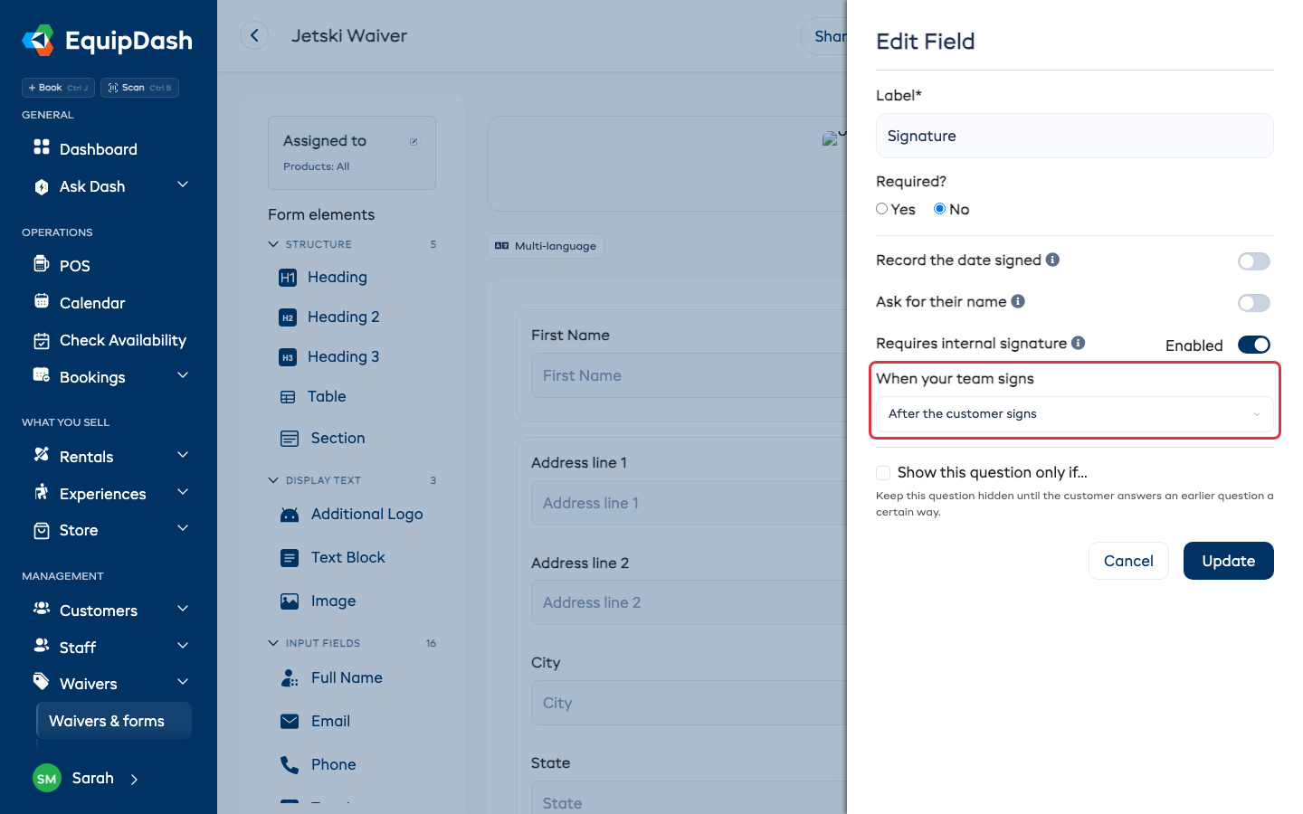 The Edit Field panel for a signature, with Requires internal signature switched on and the "When your team signs" choice set to After the customer signs